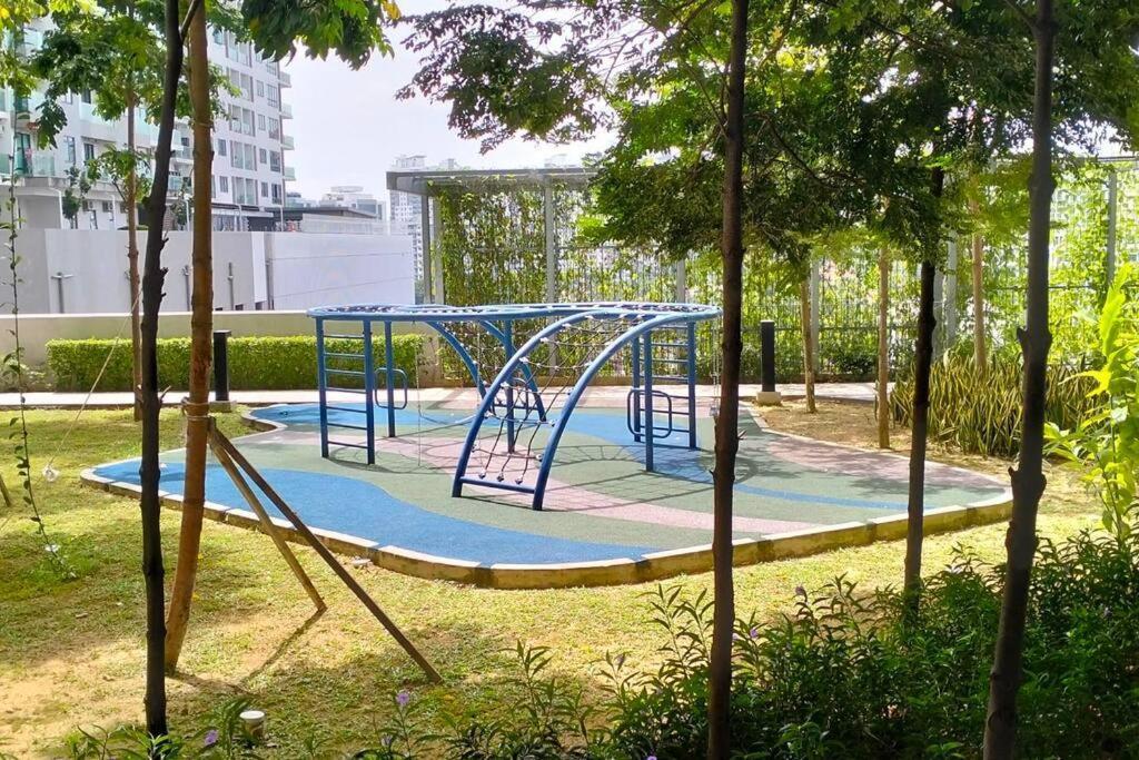Highpark Suites Kelana Jaya By Kenangan Homes 페탈링자야 외부 사진